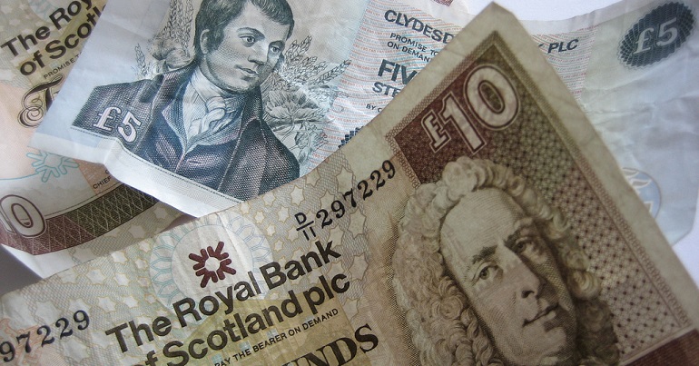 Scottish £5 and £10 note