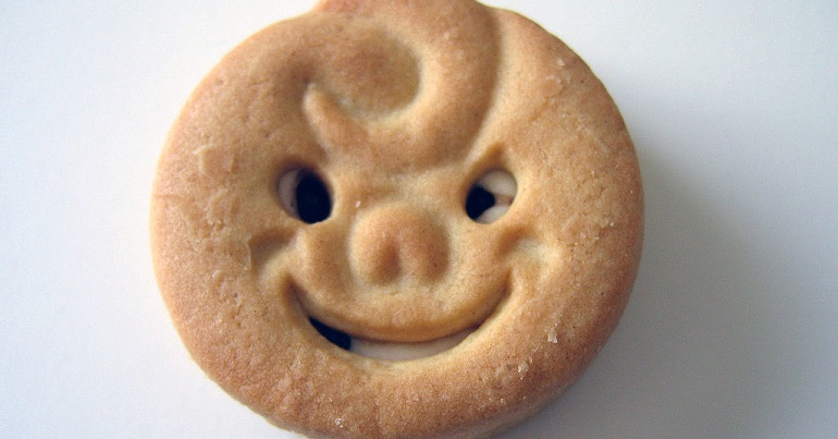 A biscuit with a happy face